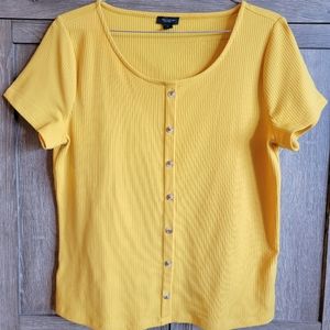 Ann Taylor Factory Yellow Ribbed Short Sleeve with Buttons. Size Small